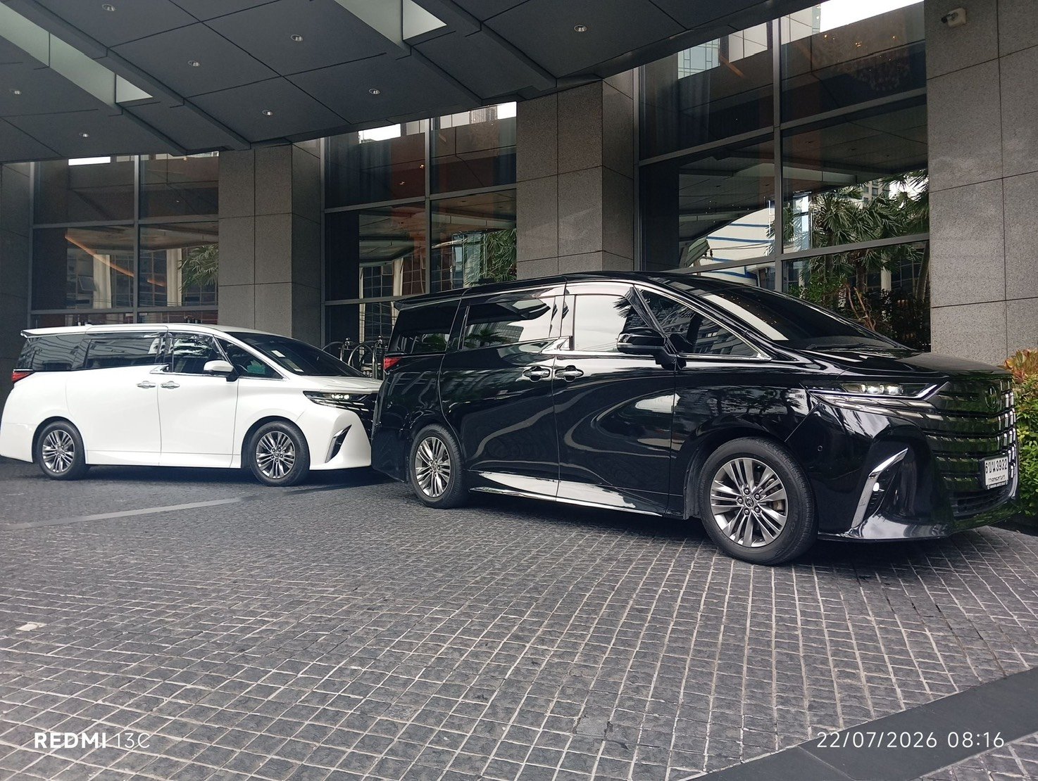 ทริปเดินทางท่องเที่ยวรับส่งสนามบิน